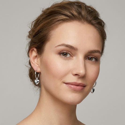 Aretes con Corazón Colgante en Plata Ley 925
