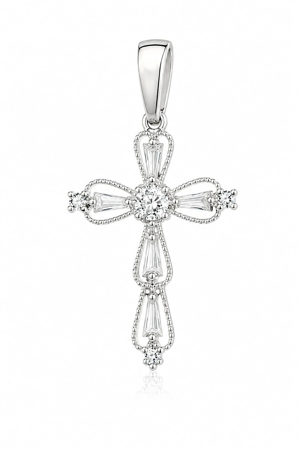 Dije Cruz con Circonias en Plata Ley 925