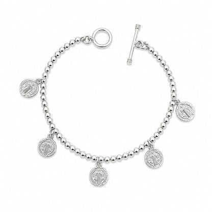 Pulsera con dijes de San Benito en Plata Ley 925
