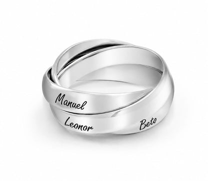 💞 Anillo Personalizado de Tres Bandas – Tres Nombres, Una Historia