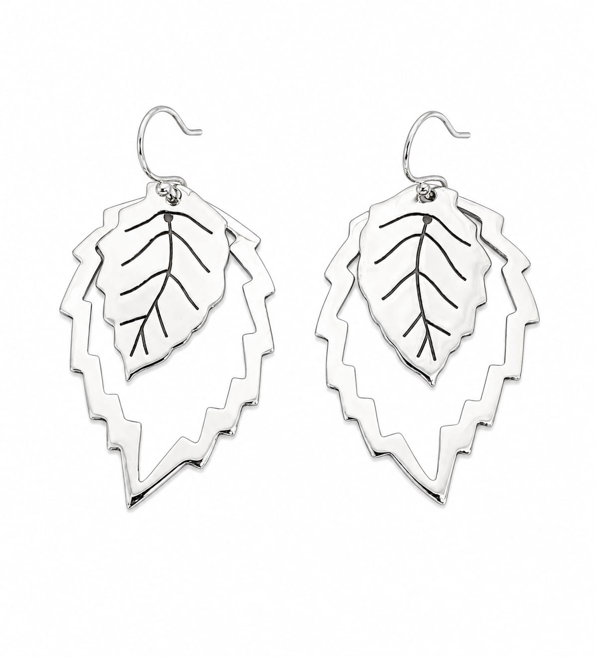🍃 Aretes de Hojas – Elegancia Inspirada en la Naturaleza