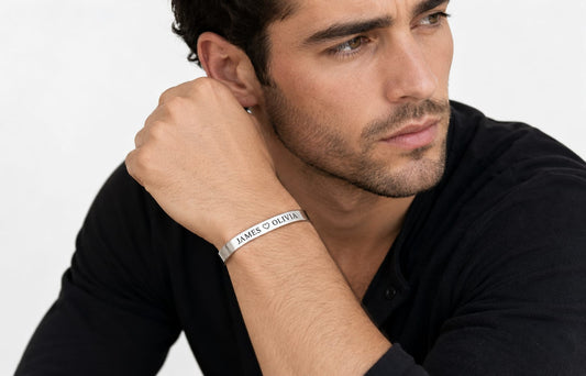 Brazalete Personalizado con Nombres en Plata Ley 925 Vog-H2