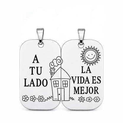 Dije para Pareja "A Tu Lado, La Vida es Mejor" en Plata Ley 925