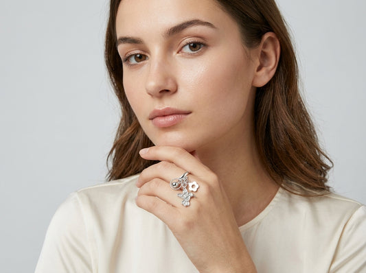 Anillo Colibrí con Dijes Colgantes en Plata Ley 925